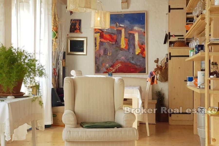 Lucac, decorated and designer furnished apartment