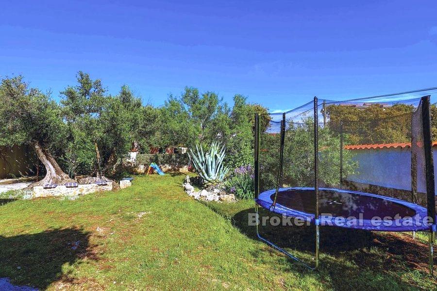 Mniejszy, harmonijny dom wakacyjny