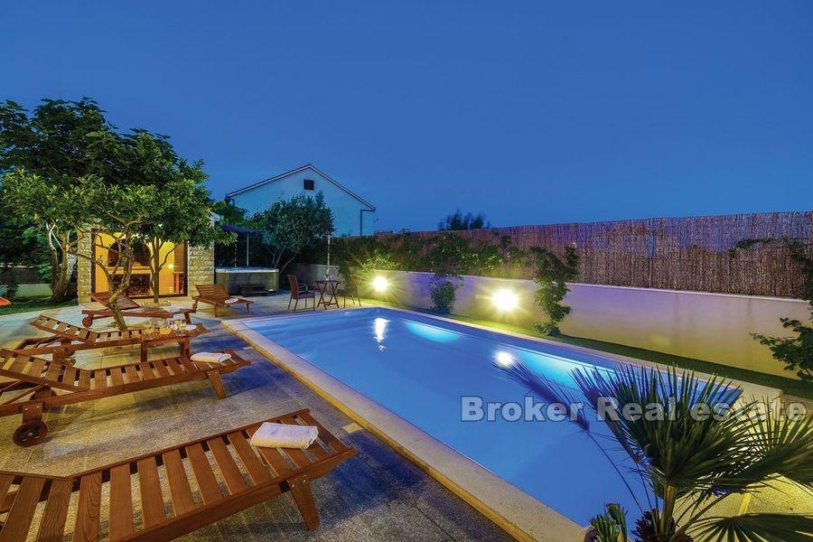 Villa mit Pool