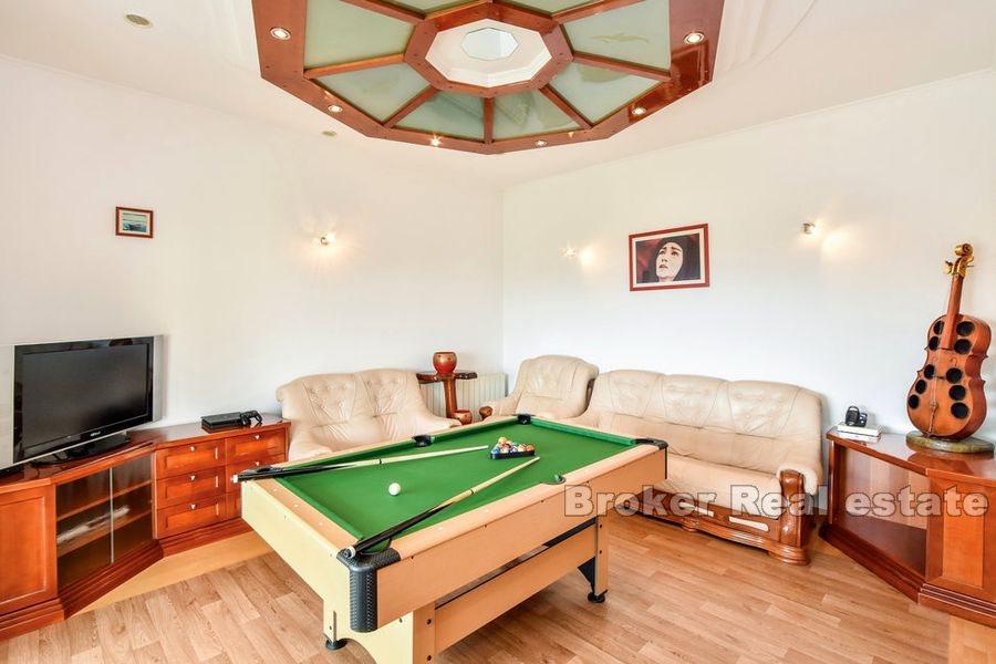Villa mit Pool