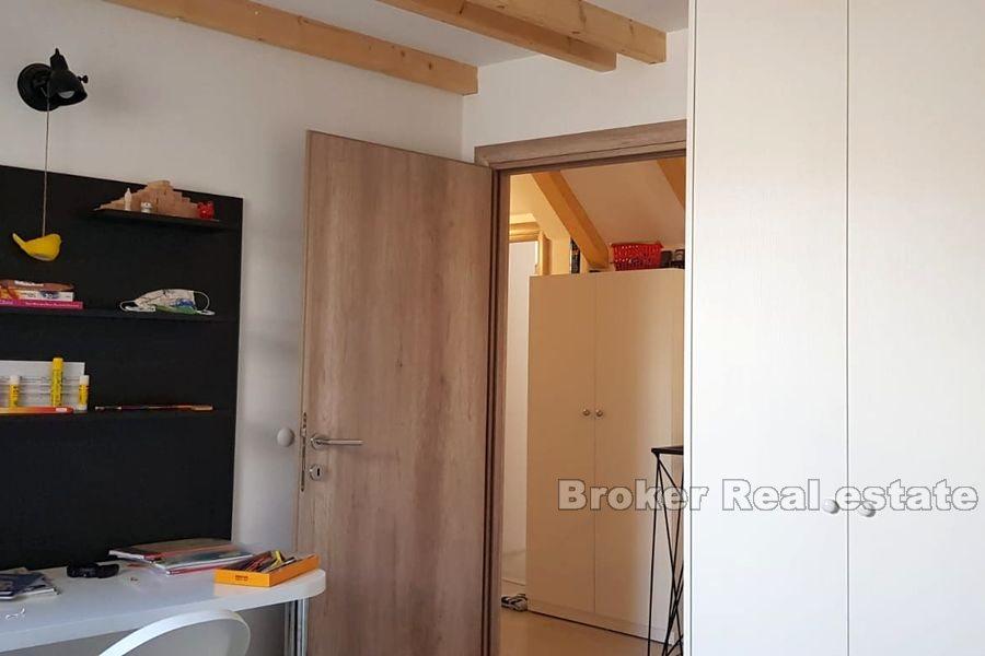 Renovert urfolk steinhus