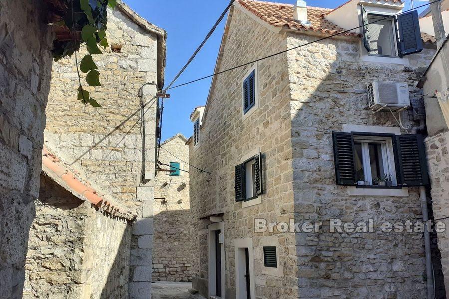 Renovert urfolk steinhus