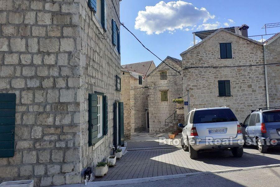 Renovert urfolk steinhus