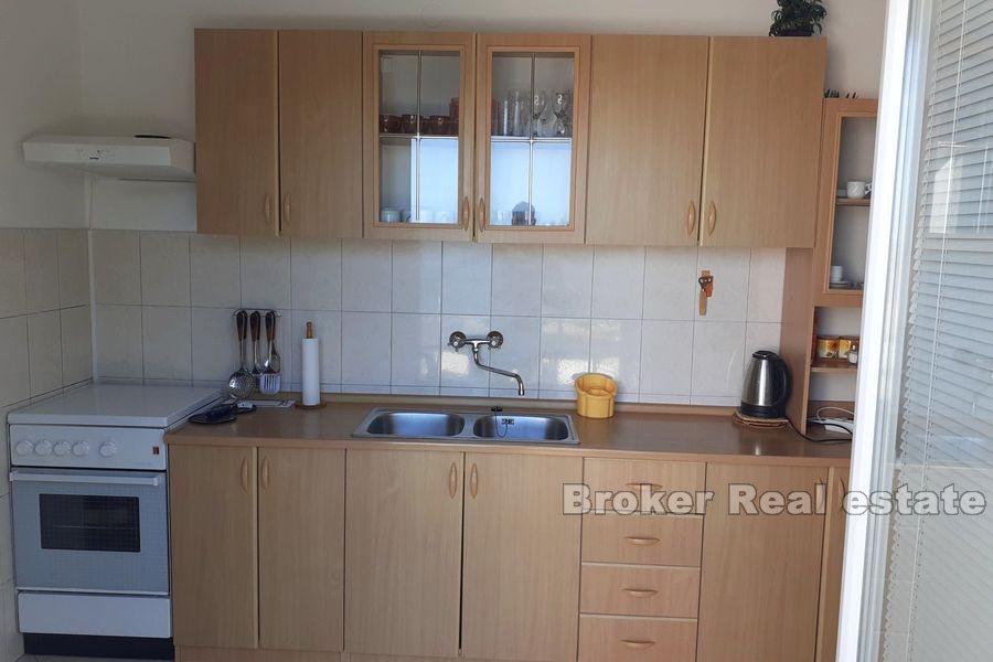 Kuća s više apartmana