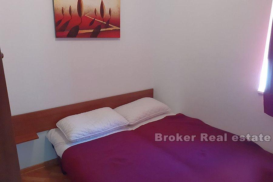 Kuća s više apartmana