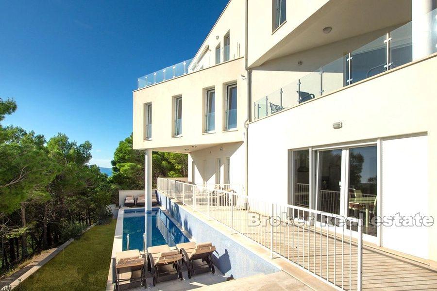 Villa di nuova costruzione prima fila al mare