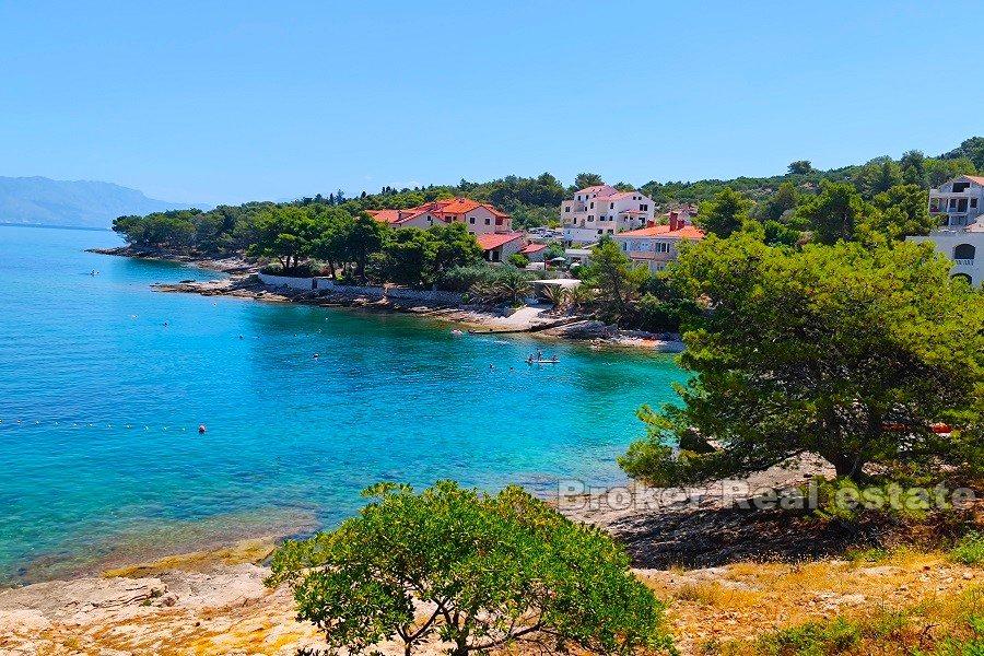 Building land for the construction of 9 villas with swimming pools