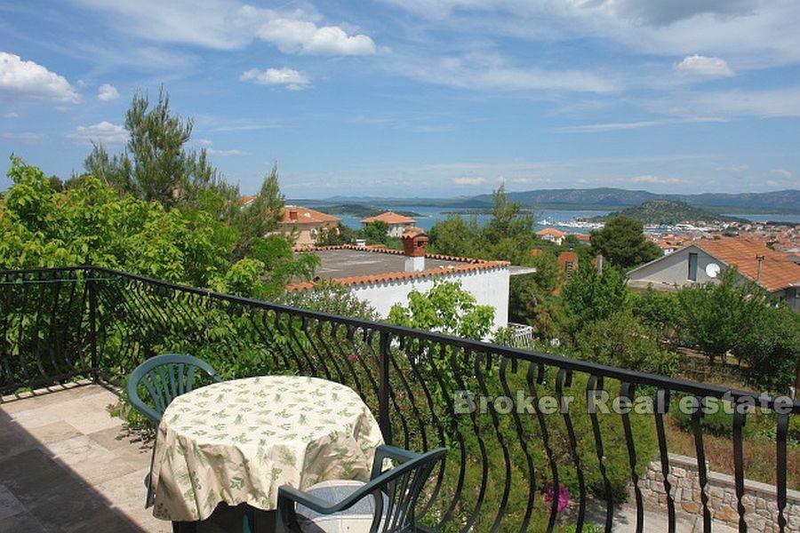 Family house with sea view