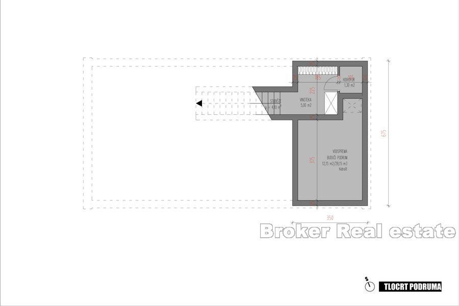 Villa under construction with pool and sea view