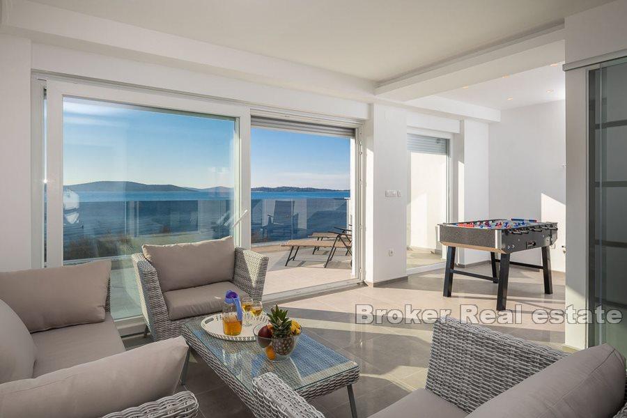 Luxusní vila na pláži