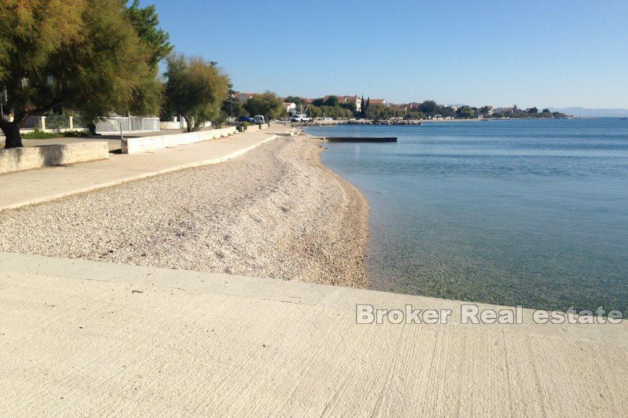 Luxury villa by the beach