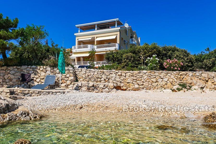 Immeuble, front de mer