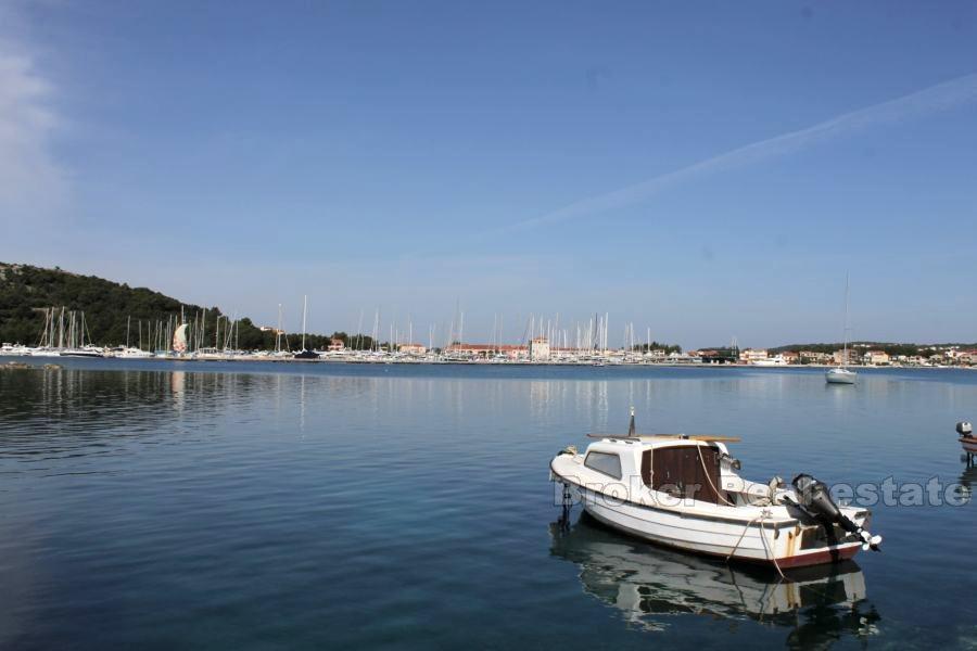 Moderne villa, til salgs