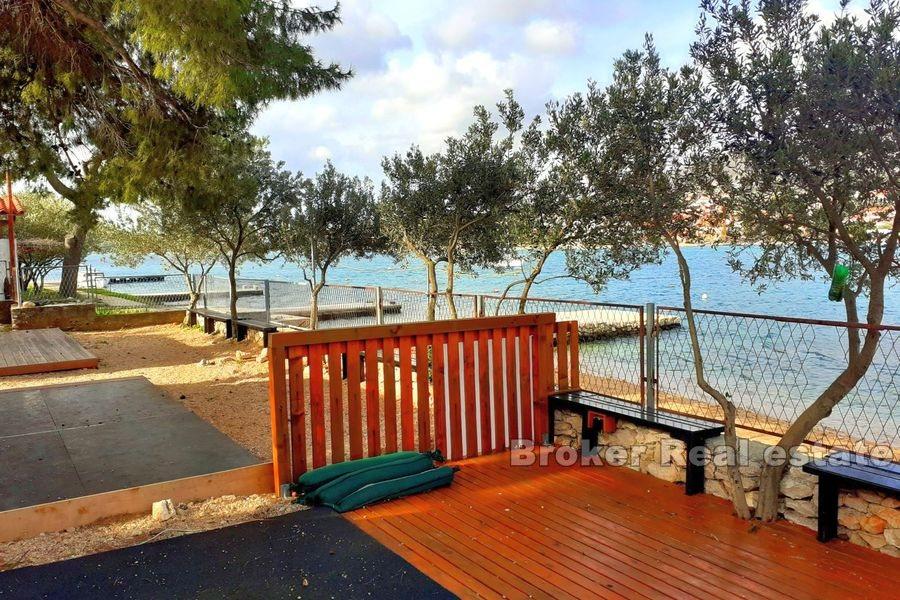 Građevinsko zemljište prvi red do mora