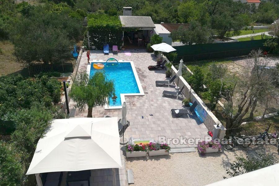 Apartment villa first row to the sea and the beach