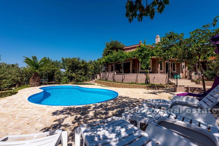 Villa with panoramic views of the sea and islands