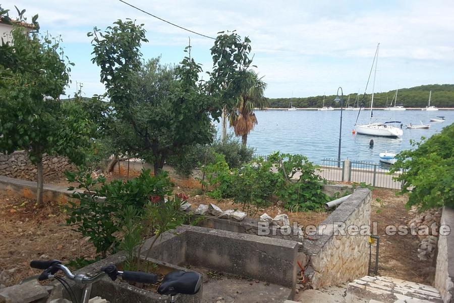 Działka budowlana w pierwszym rzędzie do morza