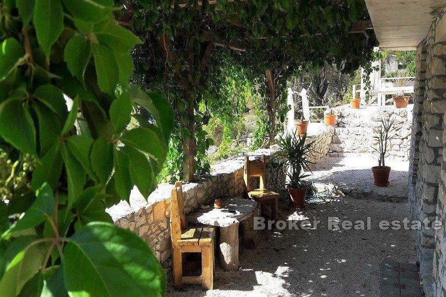 Hus første rad til sjøen