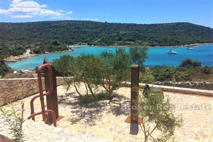 Дом с видом на море