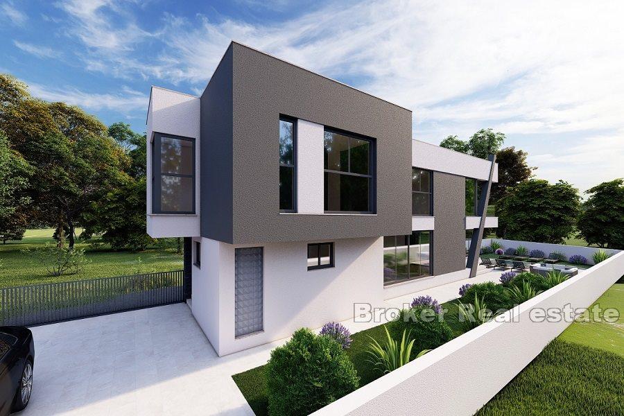 Villa de luxe au premier rang de la mer