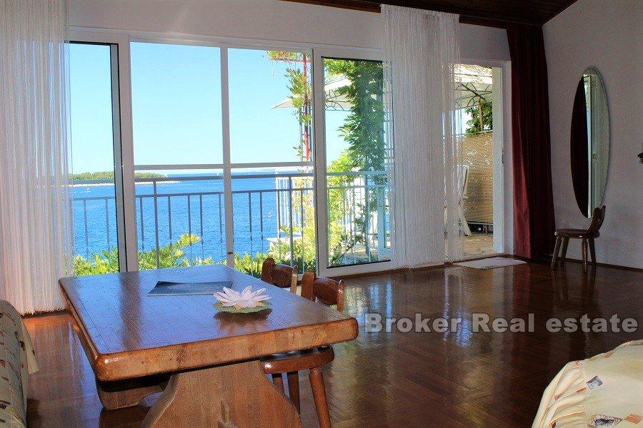 House in first row to the sea