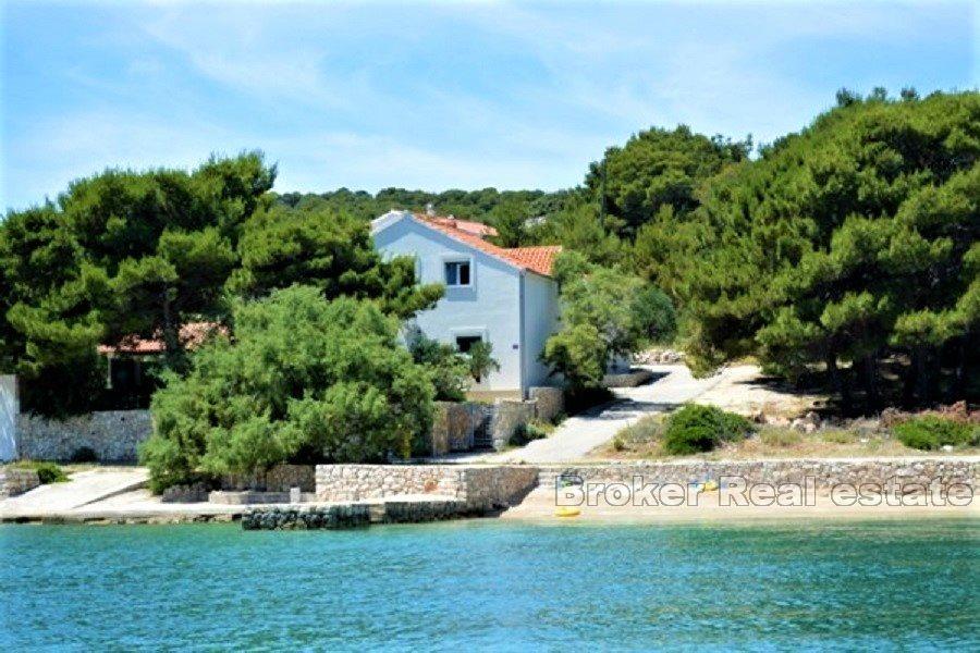 Two houses first row to the sea