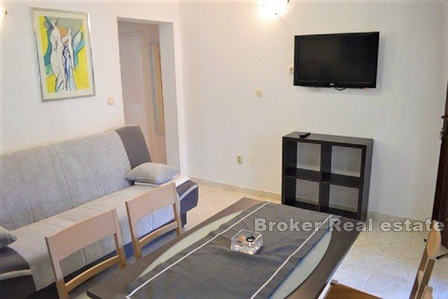 Två hus första raden till havet