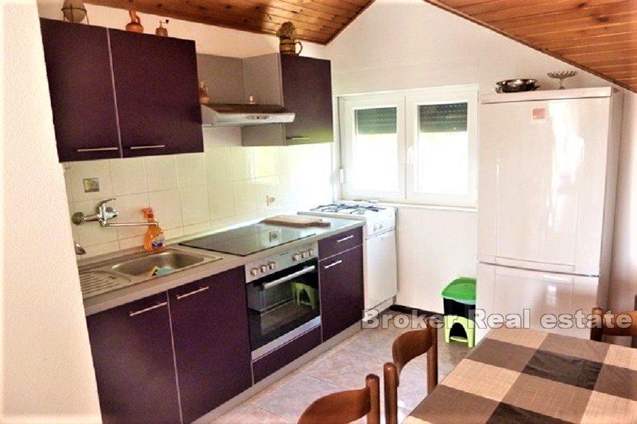 Två hus första raden till havet