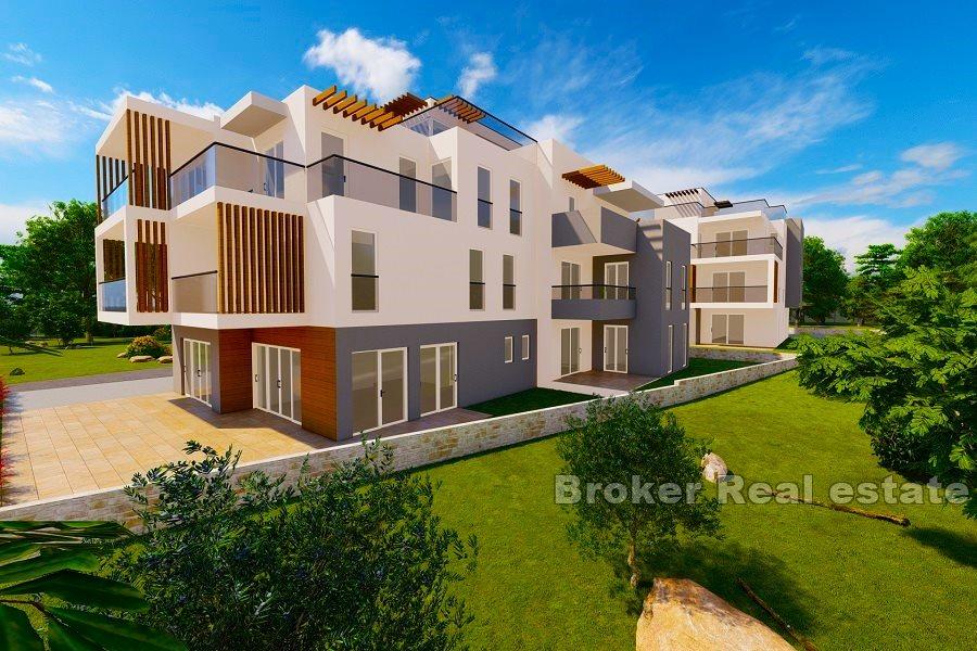 Luxury newly built apartments by the sea