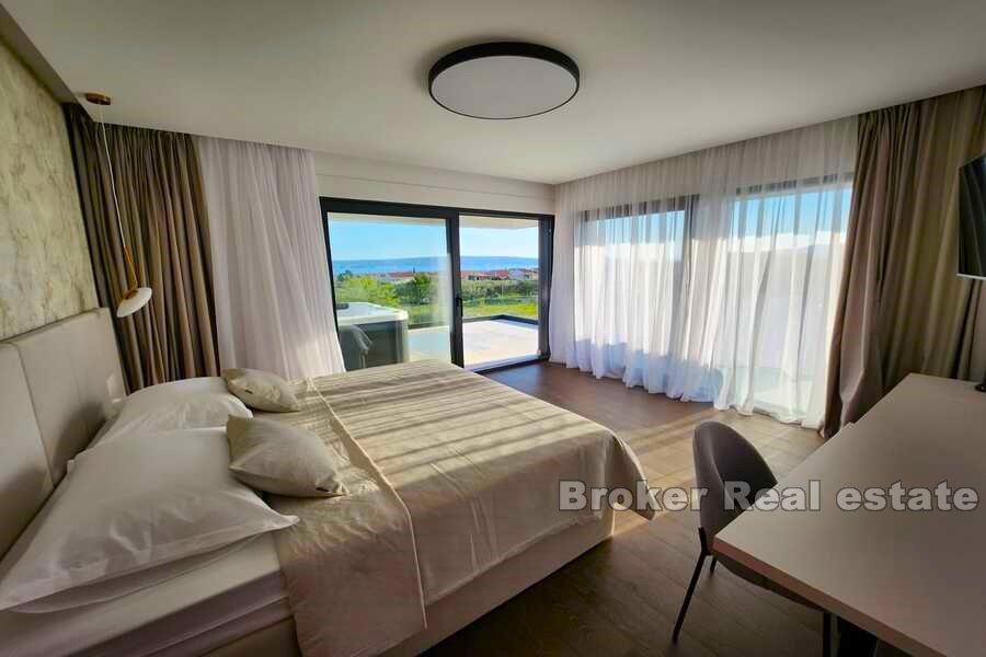 Newly built villa with pool and sea view