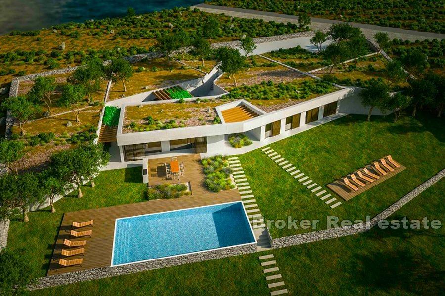 Building land with sea view