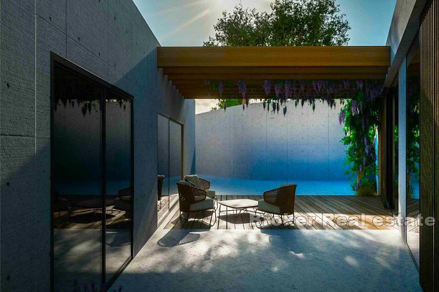 Building land with sea view