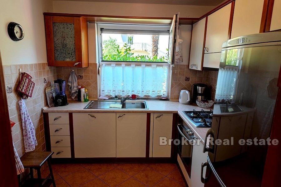 House first row to the sea