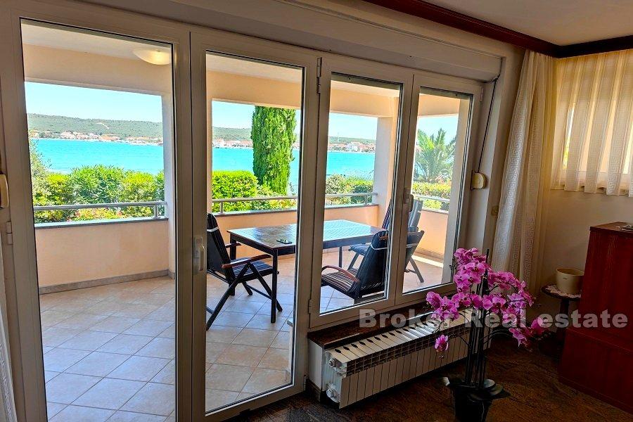 Dům v první řadě k moři