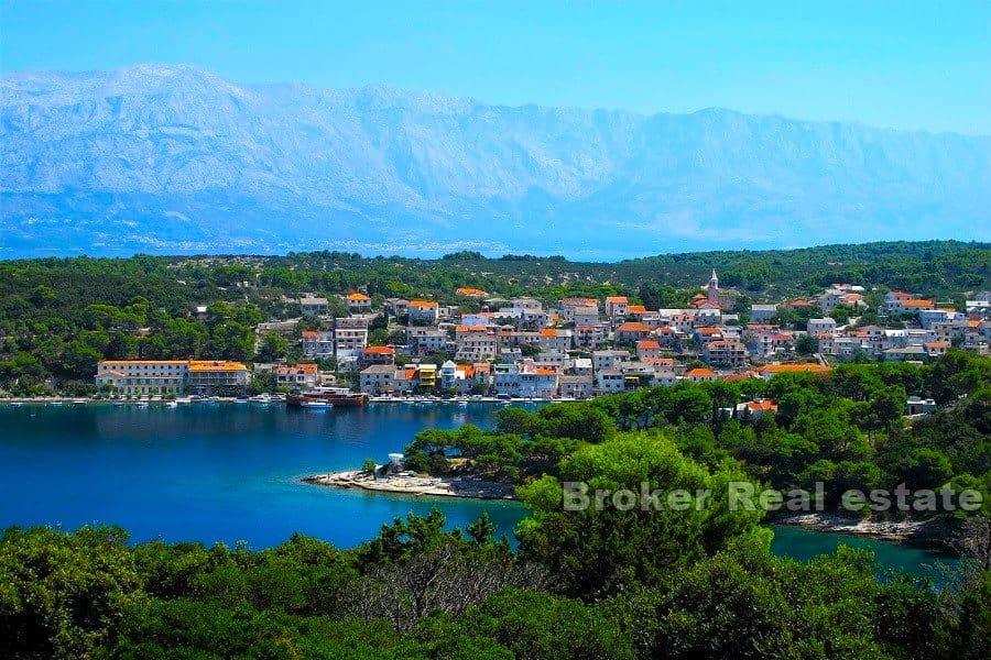 Agricultural land with a sea view
