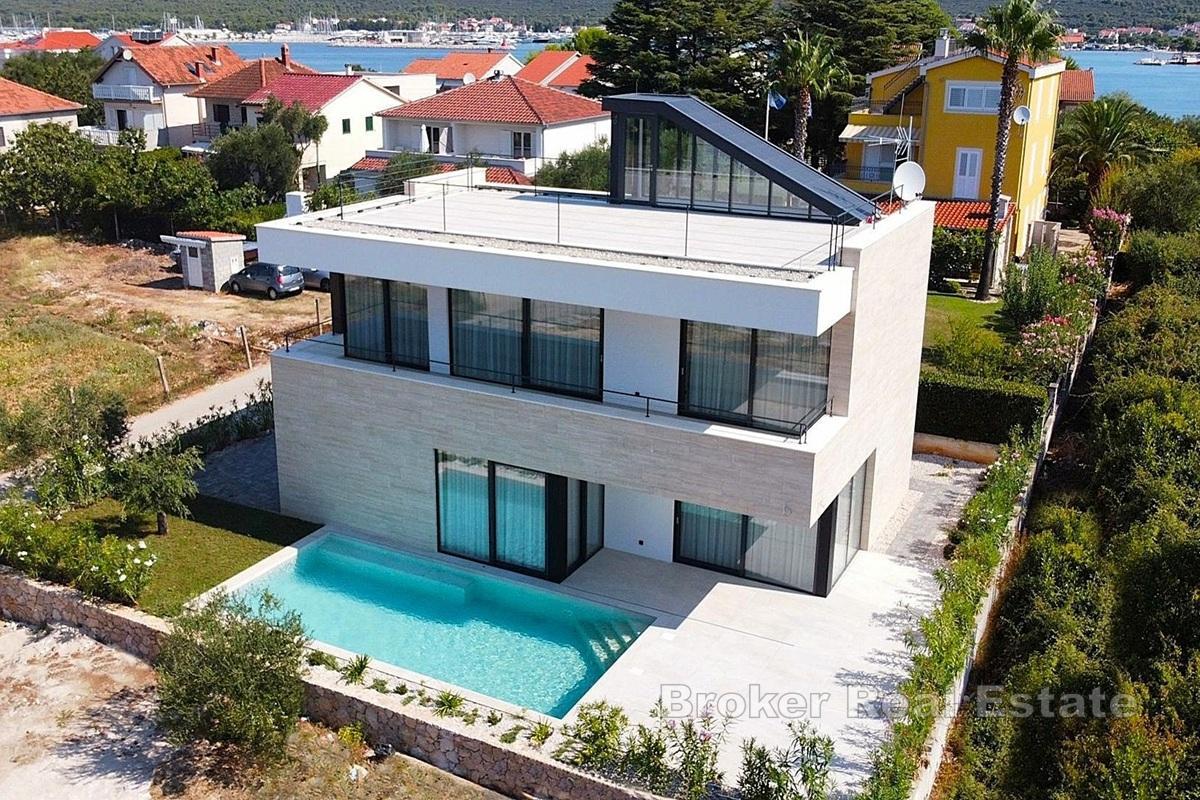 Vila u blizini mora