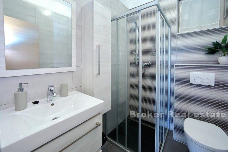 Apartment-Villa in erster Reihe zum Meer