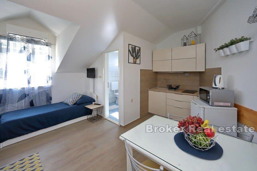 Apartment-Villa in erster Reihe zum Meer