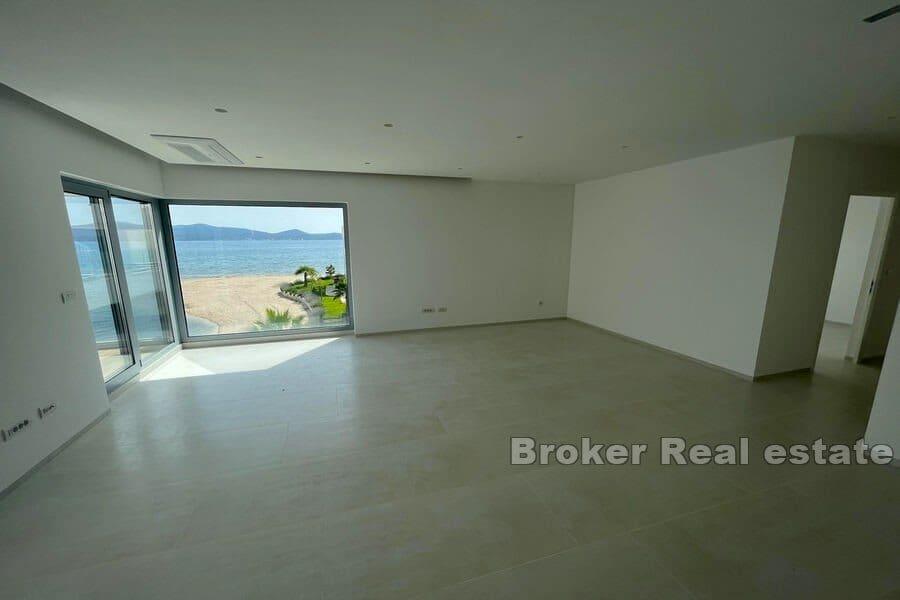 Penthouse prvi red do mora