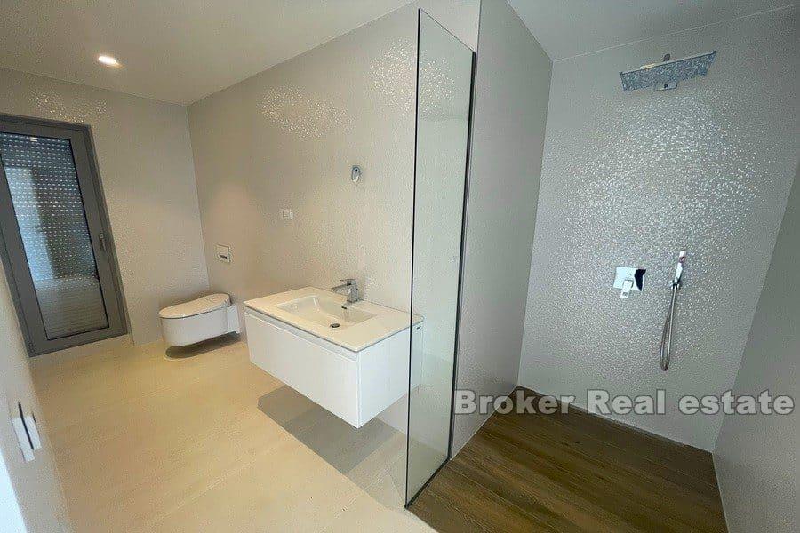 Penthouse první řada k moři