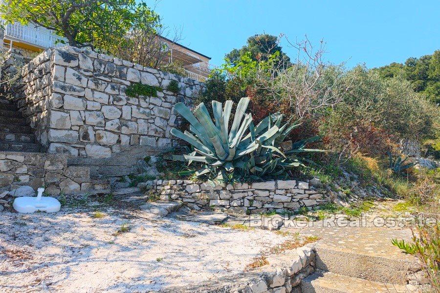 Maison première rangée de la mer