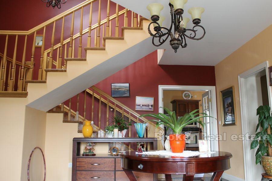 American style vila, for sale