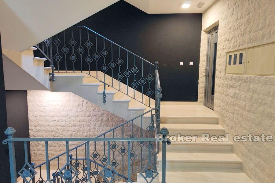 Apartman prvi red uz more