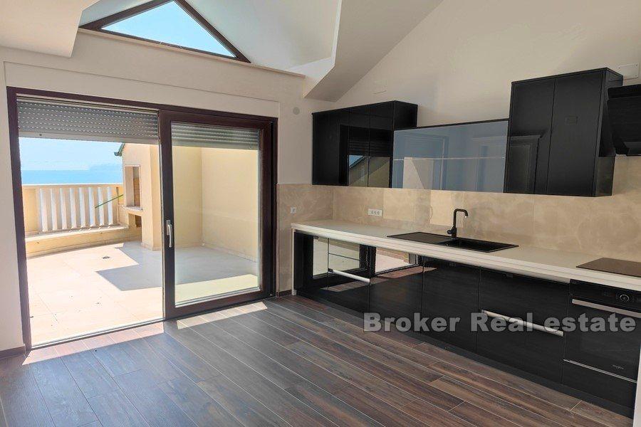 Penthouse w pierwszym rzędzie do morza