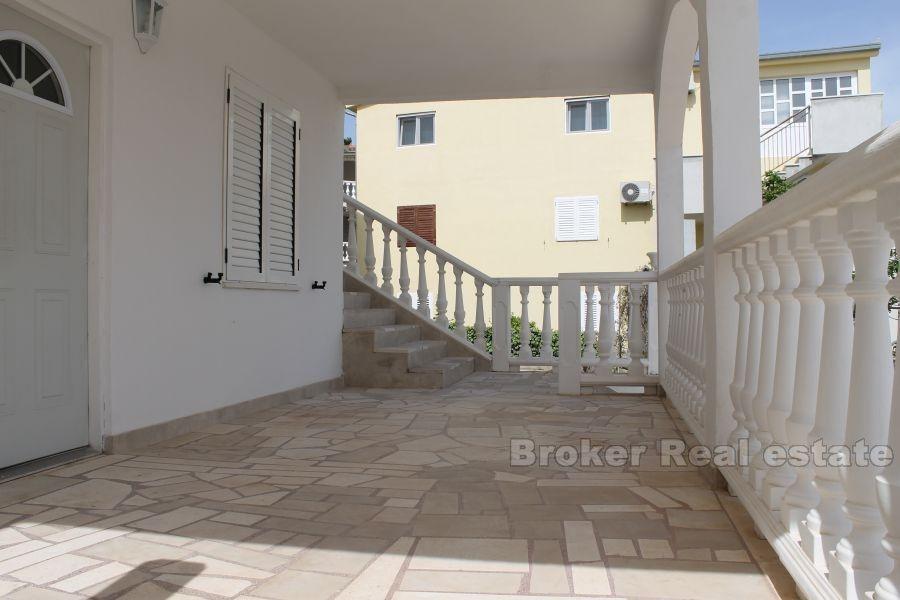 Semi-detached house, for sale