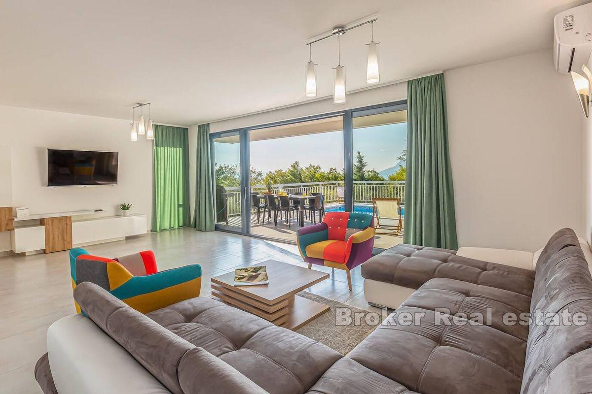 Nova vila s pogledom na more