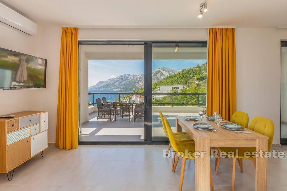 Ny villa med havsutsikt