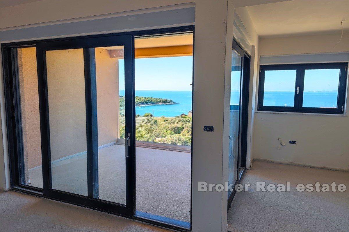 Apartments with a sea view
