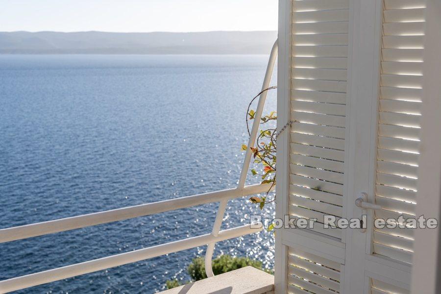 Hus första raden till havet