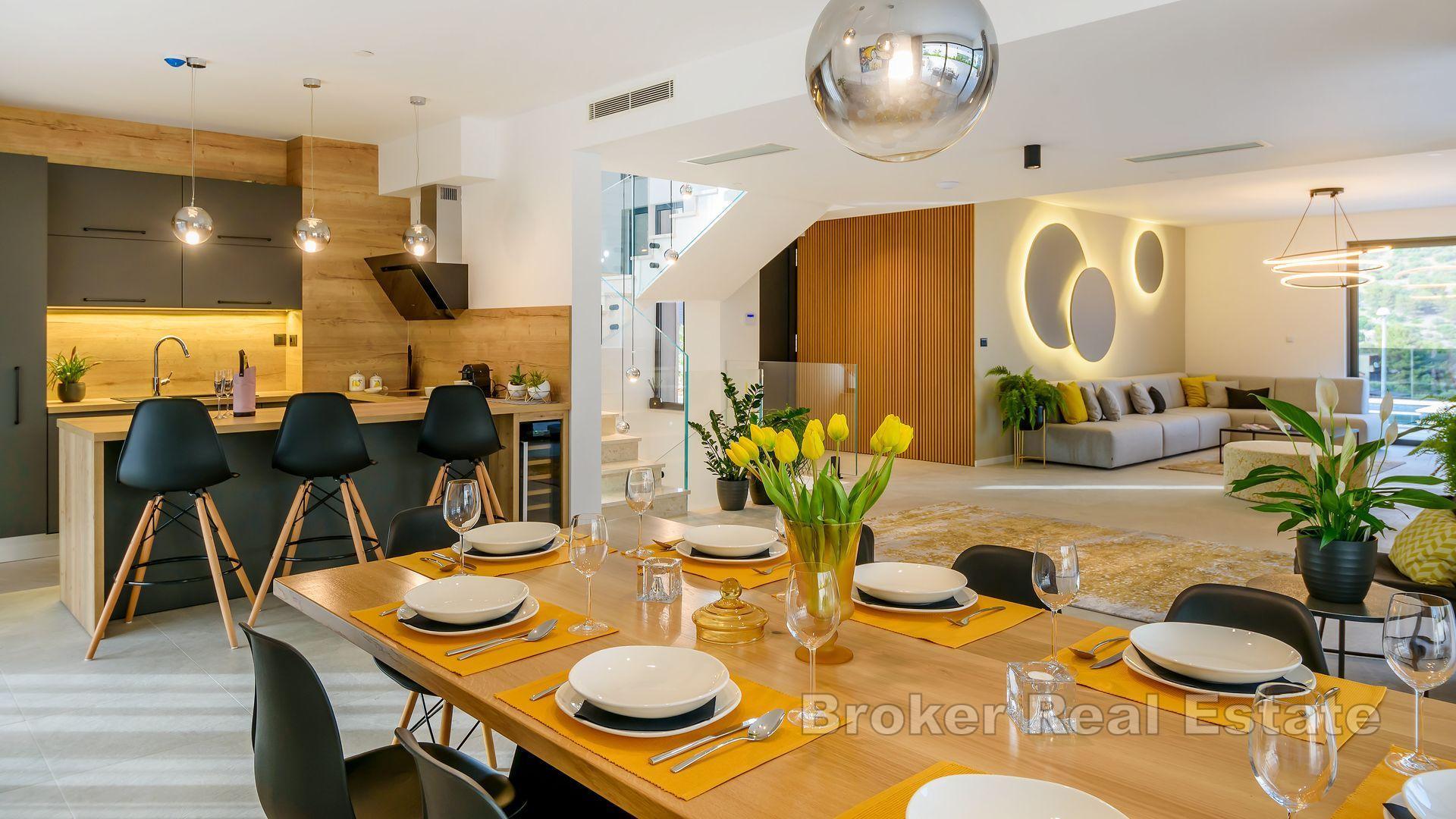 Ville di lusso con vista panoramica sul mare